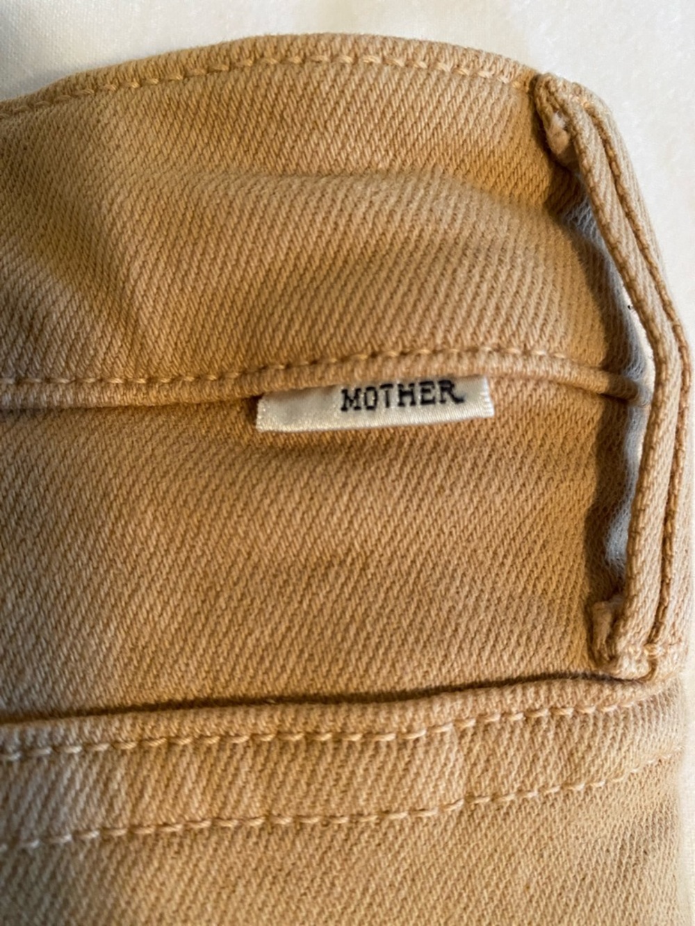 MOTHER High Waisted Weekender Skimp
in Second Chance (Sand Wash) Size 27 - Picture 10 of 16